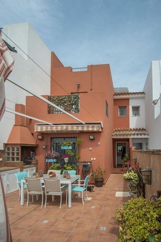 Casa adosada en venta en Camposoto - Gallineras en San Fernando