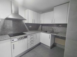 Piso en venta en Eixample Sud – Migdia en Girona