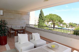 Piso en alquiler en Lomas de Marbella Club - Puente Romano en Marbella