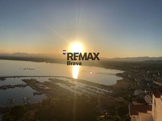 Ático en venta en Port Esportiu - Puig Rom - Canyelles en Roses