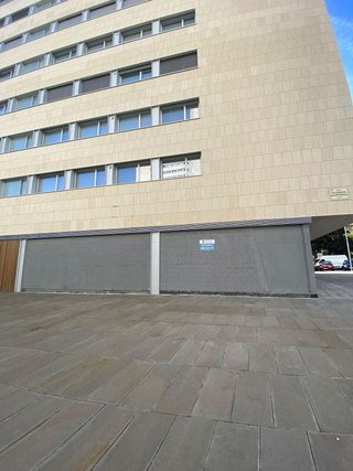 Local comercial en alquiler en Ensanche en Pamplona