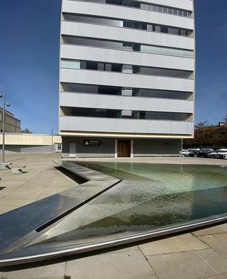 Local comercial en alquiler en Ensanche en Pamplona