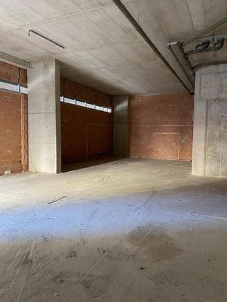 Local comercial en alquiler en Ensanche en Pamplona