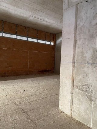 Local comercial en alquiler en Ensanche en Pamplona