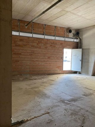 Local comercial en alquiler en Ensanche en Pamplona
