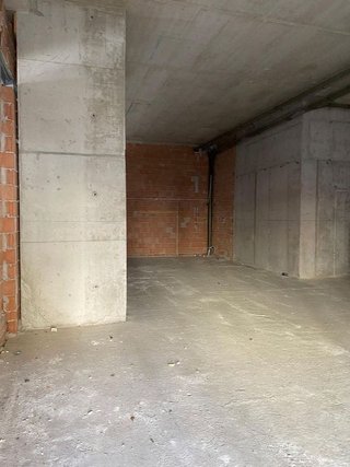 Local comercial en alquiler en Ensanche en Pamplona