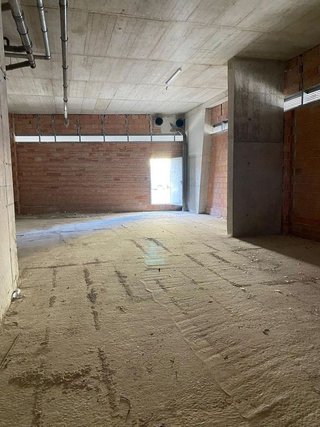 Local comercial en alquiler en Ensanche en Pamplona