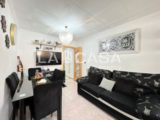 Piso en venta en Artigas - Llefià en Badalona