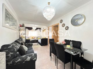 Piso en venta en Artigas - Llefià en Badalona