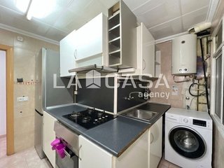 Piso en venta en Artigas - Llefià en Badalona