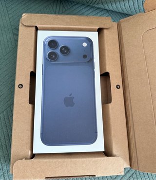iPhone 17 Pro 512GB Azul eSim SIN ABRIR EEUU