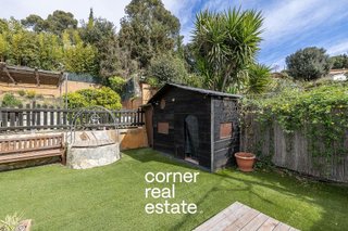 Chalet en venta en Molins de Rei