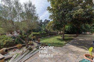 Chalet en venta en Molins de Rei