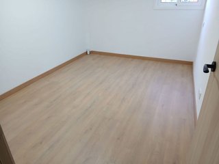 Piso en venta en Bellvitge en Hospitalet de Llobregat, L´