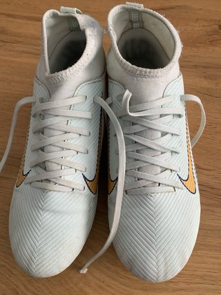 Botas futbol niño talla 35,5