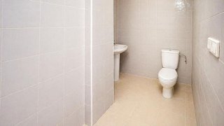 Local comercial en venta en Las Bayas en Elche