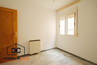 Piso en venta en Zubia (La)