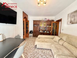 Piso en venta en Santa Rosa - Valdeolleros en Córdoba