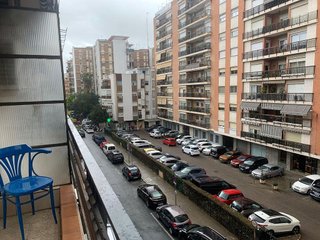 Piso en venta en Los Remedios en Sevilla