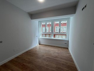 Piso en venta en Cuatro Caminos - Plaza de la Cubela en Coruña (A)