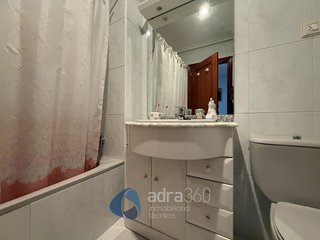 Piso en venta en Portillejo - Valdegastea en Logroño