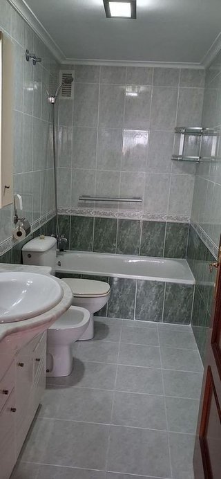 Piso en venta en Portillejo - Valdegastea en Logroño