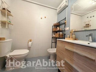 Piso en venta en Avda. de Abril. - 9 de octubre en Sagunto