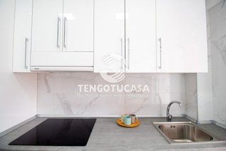 Piso en venta en Ambroz en Madrid