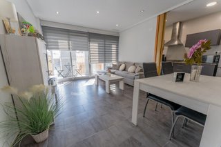 Piso en venta en Dolores