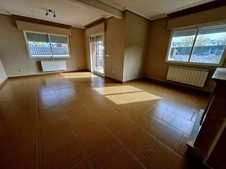Casa pareada en venta en Zona Polideportivo Colonia en Moralzarzal