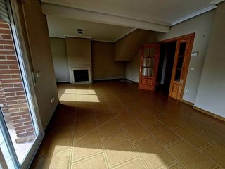 Casa pareada en venta en Zona Polideportivo Colonia en Moralzarzal