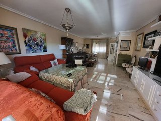 Chalet en venta en Ctra de Sevilla - Ronda sur en Badajoz