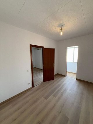 Piso en venta en Sants en Barcelona