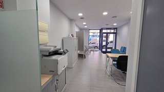 Local comercial en alquiler en Ruiseñores en Zaragoza