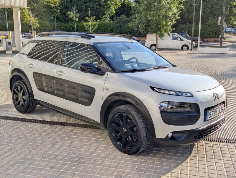 Citroën C4 Cactus 1.6 BlueHDI Shine 2015