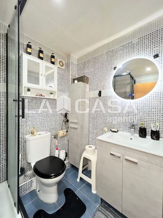 Piso en venta en Artigas - Llefià en Badalona