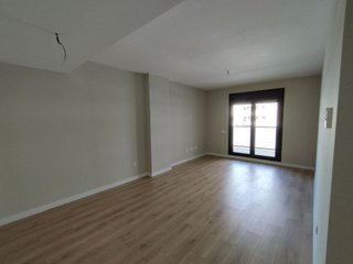 Piso en venta en Colores - Entreparques en Sevilla