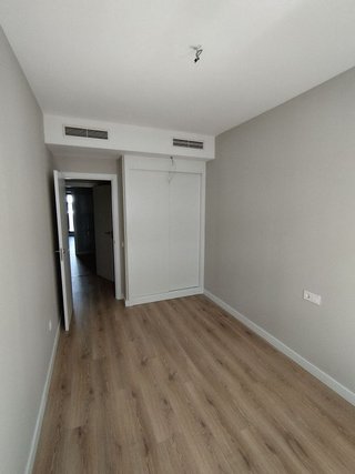 Piso en venta en Colores - Entreparques en Sevilla