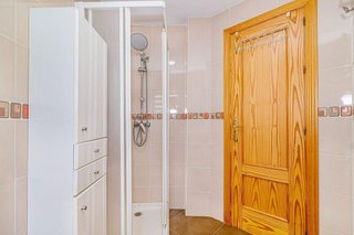 Piso en venta en Polígono Cartuja – La Paz en Granada