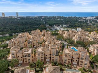 Piso en venta en Elviria en Marbella