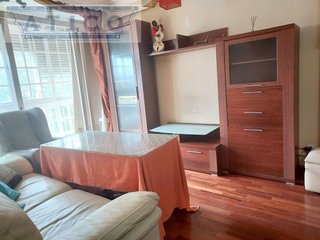 Piso en venta en Parque Atlántico - Los Arcos - Aeropuerto Viejo en Sevilla