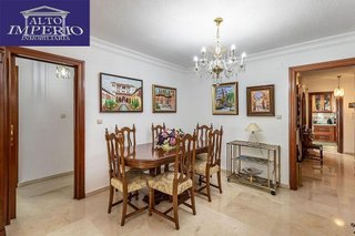 Piso en venta en Pajaritos - Plaza de Toros en Granada