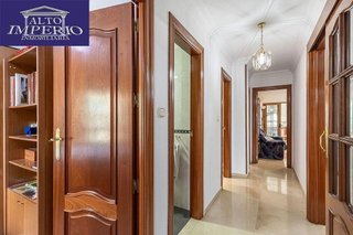 Piso en venta en Pajaritos - Plaza de Toros en Granada