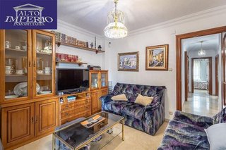 Piso en venta en Pajaritos - Plaza de Toros en Granada
