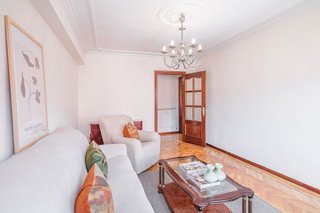 Piso en venta en Pumarín en Gijón
