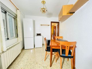 Piso en venta en Delicias en Zaragoza