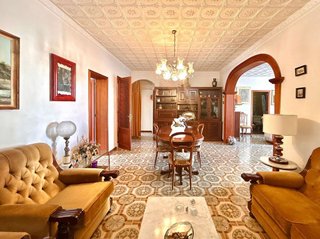Casa adosada en venta en Alaró