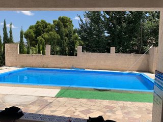 Chalet en venta en Novelda