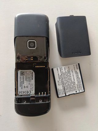 Nokia 8600 Luna Negro