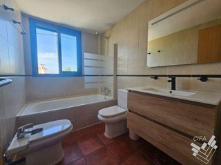 Chalet en venta en Cala del Puntal  en Vinaròs